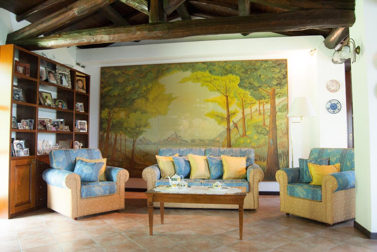 Villa Aurora Ольбия Экстерьер фото