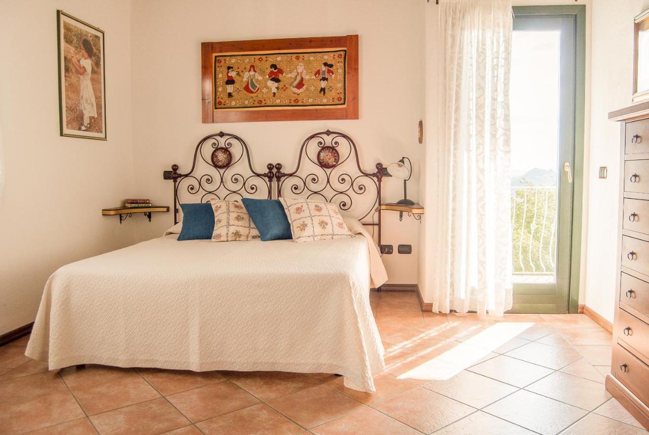 Villa Aurora Ольбия Экстерьер фото
